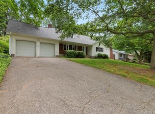 36 Glen Dr, Ansonia, CT 06401