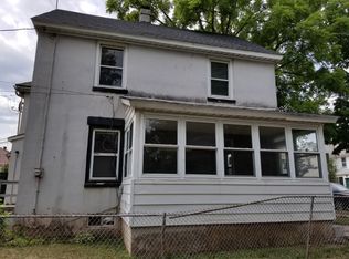 14 Lufberry Ave, New Brunswick, NJ 08901