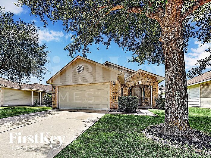 1st image of 19027 Brownstone Mills Dr