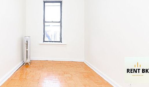 5th image of 600 Park Pl #15Z