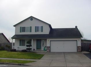 1264 SW Darci Dr, McMinnville, OR 97128