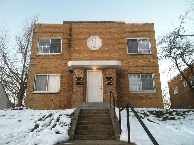 1st image of 229 Victor Ave APT 4