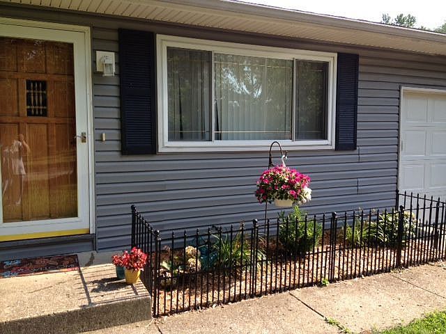 2nd image of 618 Agler Rd