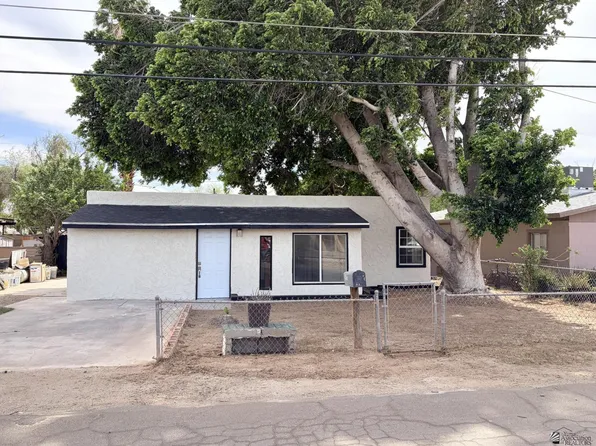 2615 W 4th St, Yuma, AZ 85364