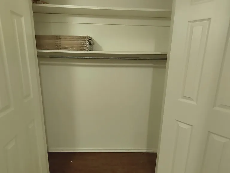 1121 N Locust St #7 — Photo 13