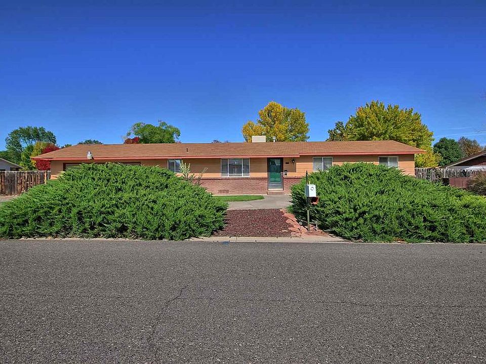 1st image of 615 Glacier Dr