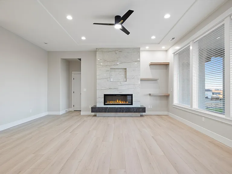 2925 Whitesage Ave — Photo 2