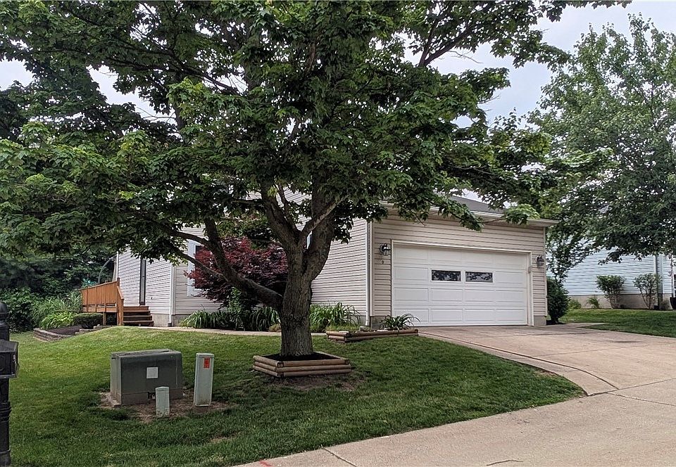 1st image of 144 Royal Crest Dr Unit O