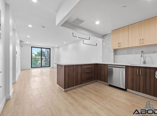 21 Meserole St #407, Brooklyn, NY 11206