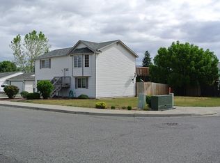 1729 Lincoln Park Cir, Wenatchee, WA 98801