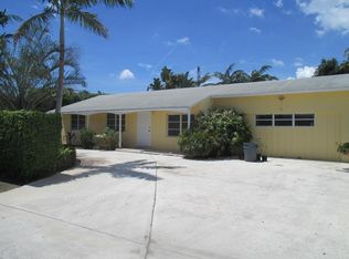 2604 Hinda Rd, West Palm Beach, FL 33403