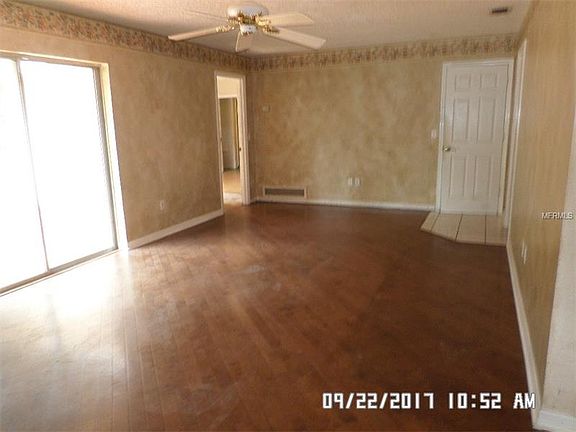 5th image of 212 Bridle Path