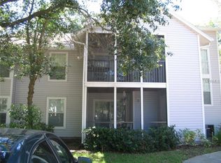3180 Valley Oaks Dr, Tampa, FL 33618