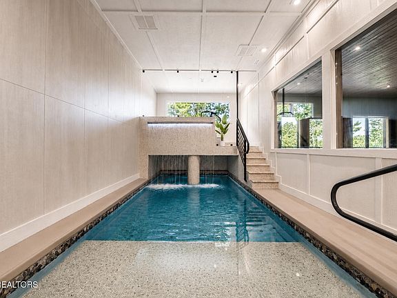 4th image of 41 Reedmont Way