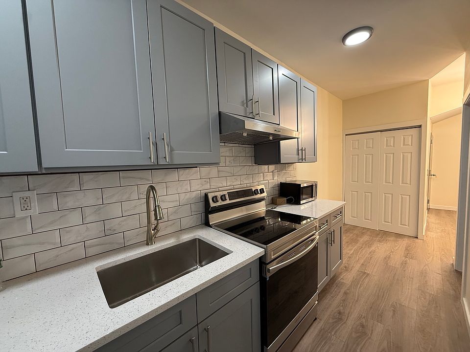 1st image of 2350 Waterbury Ave Floor 1