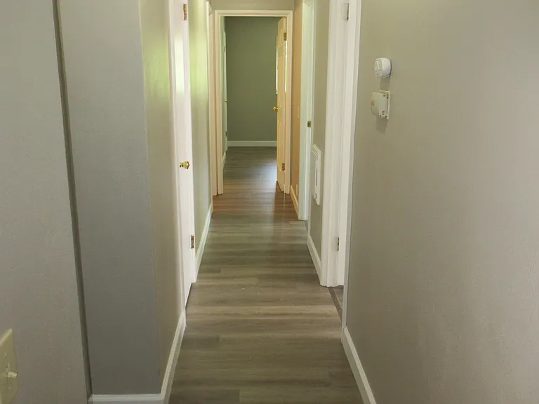 10 Cricket Ct — Photo 11