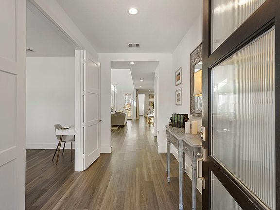 4th image of 13733 Rising Sun Ln