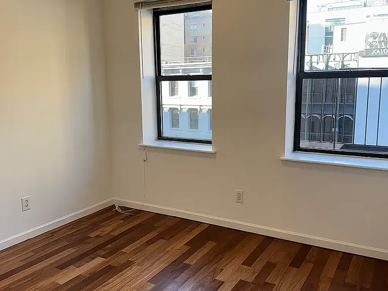 44 W 14th St #6A — Photo 3
