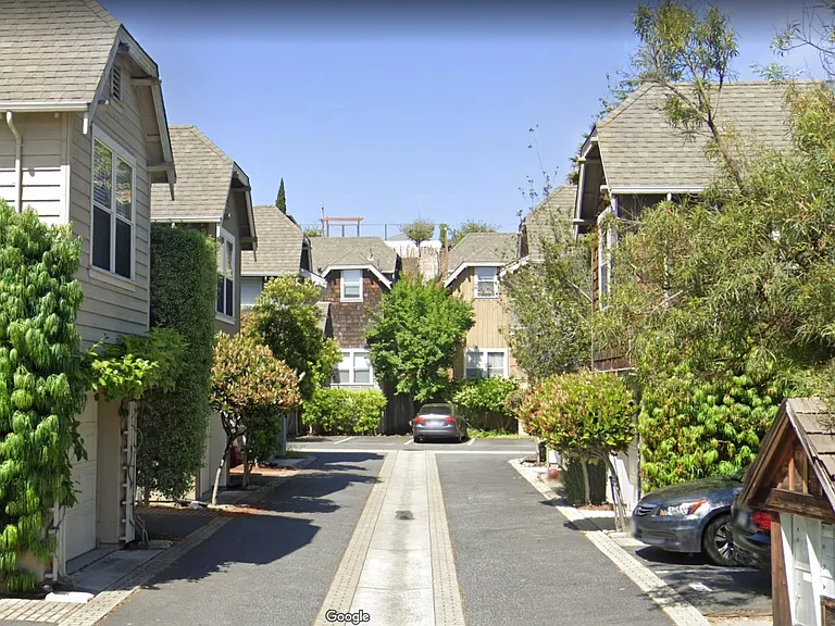 140 Walti St — Photo 12