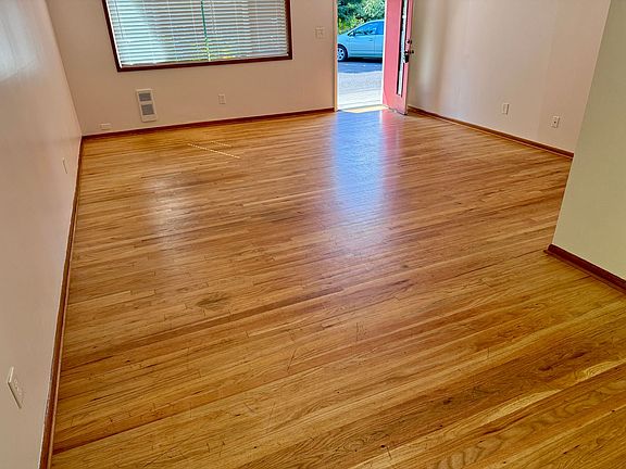 3rd image of 1501 SW Bertha Blvd #0