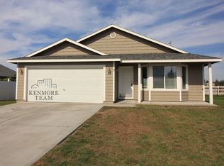 8819 Oliver Dr, Pasco, WA 99301