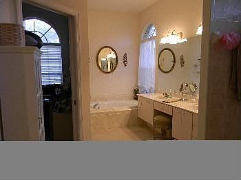 4th image of 1701 Anglers Ct
