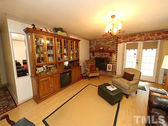 4th image of 7122 Windover Dr