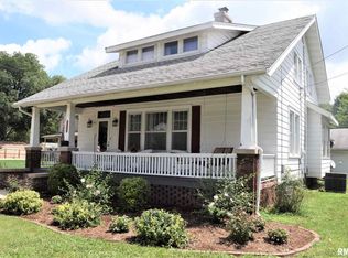 1640 S Main St, South Jacksonville, IL 62650