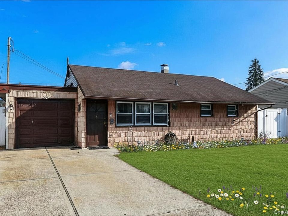 1st image of 12 E Millpage Drive