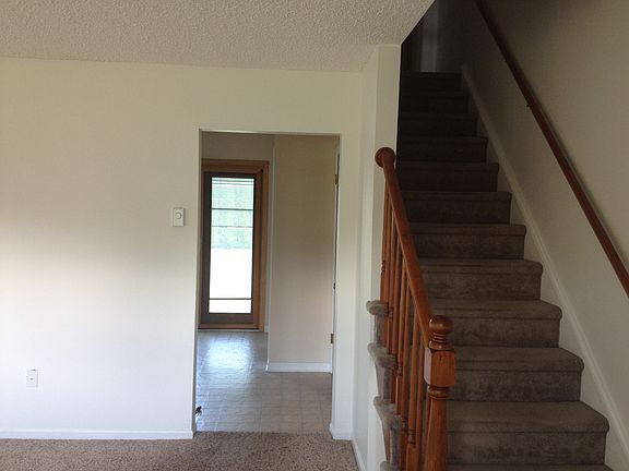 4th image of 4B Suncrest Dr