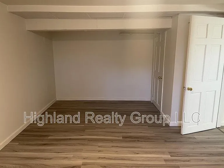 1889 Habecker Rd #4 — Photo 8