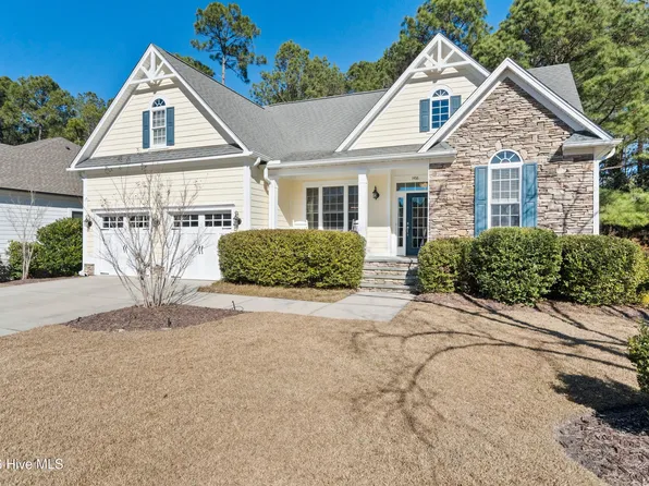 1466 Pinecroft Lane SE, Bolivia, NC 28422