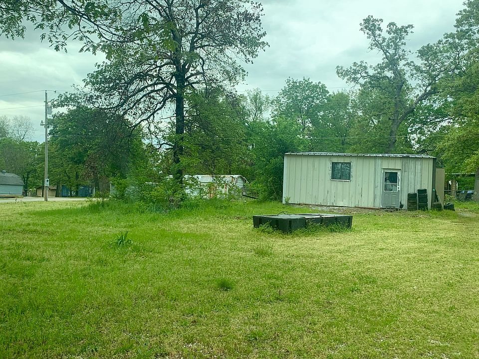 2nd image of E 247 Road & South Rd #611