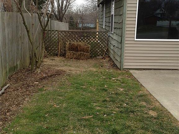 2nd image of 12 Hickory St