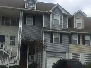 132 Winding River Dr, Johns Island, SC 29455