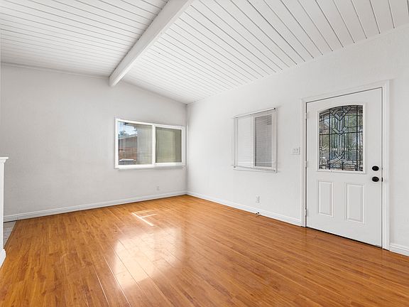 5th image of 708 W Avenue H #13