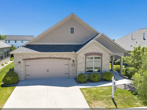210 N Bedford Rd, Green Bay, WI 54311