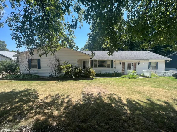 896 S 12th Ave, Piggott, AR 72454
