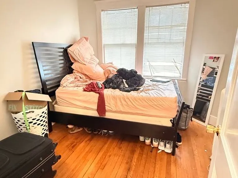 143 Kilsyth Rd #1B — Photo 5