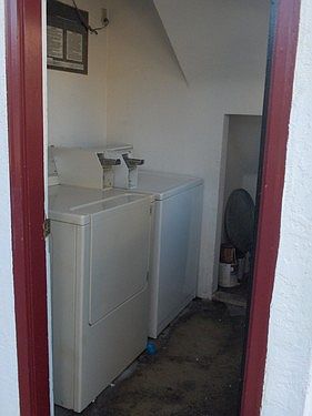 5th image of 346 N 7th St APT 4