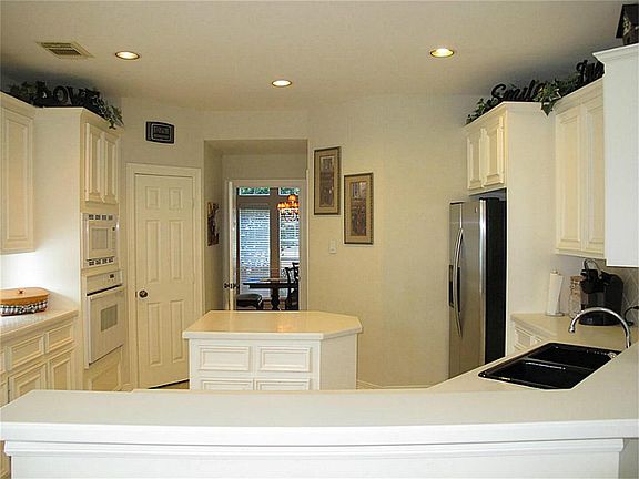 5th image of 13726 Greenwood Manor Dr
