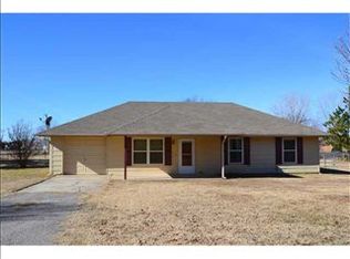 4601 Pond Dr, Harrah, OK 73045