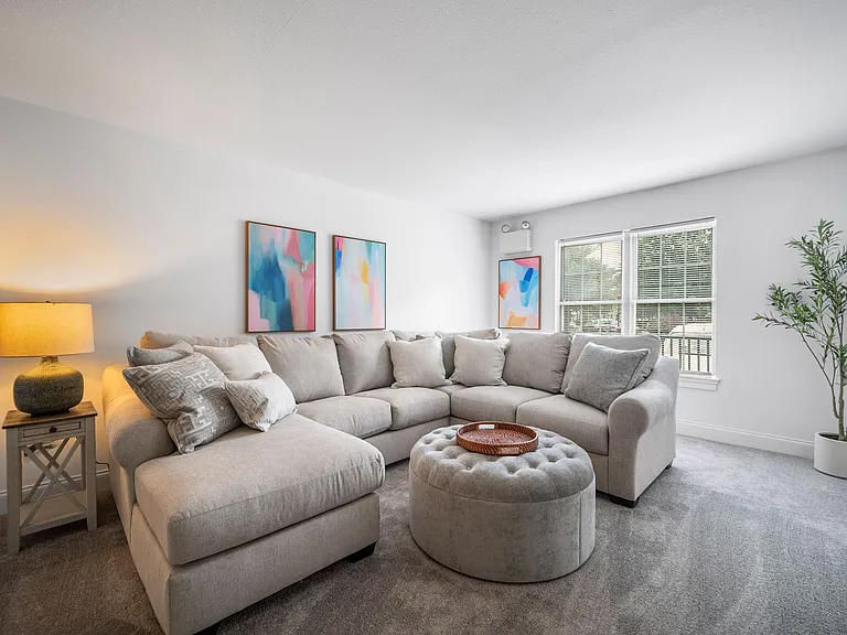 The Fairways Apartments and Townhomes — Photo 5