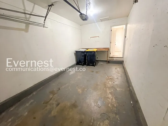 8109 NE 51st St — Photo 21