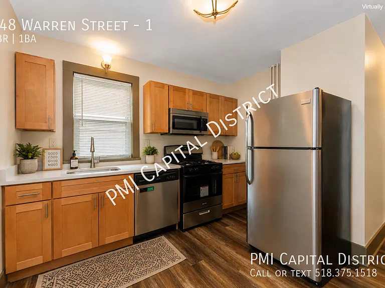 548 Warren St #1 — Photo 1