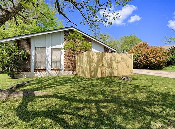 2nd image of 10620 Golden Quail Dr