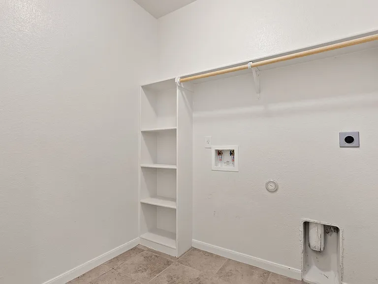 2707 Camp Cooper Dr — Photo 16