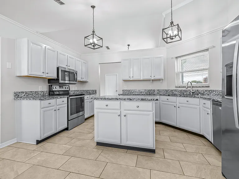 5840 Sandpipers Dr — Photo 8