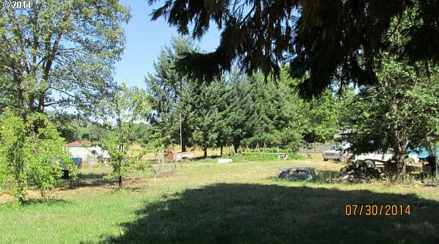 2nd image of 203 Hanna View Ln