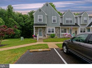 609 Hartland Ct, Sewell, NJ 08080